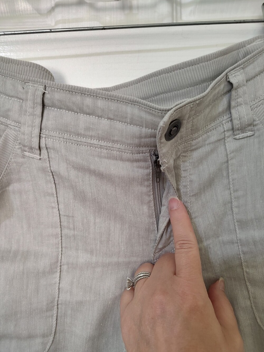 Kuhl Cabo Pant Cotton Linen Birch Grey Gorpcore Size 8 SHORT - Picture 13 of 16